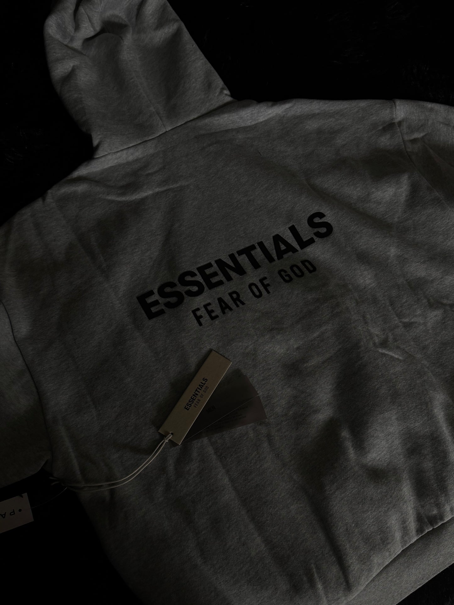 Essentials Gray S24